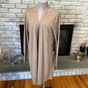 NWT Tahari size XL sweater